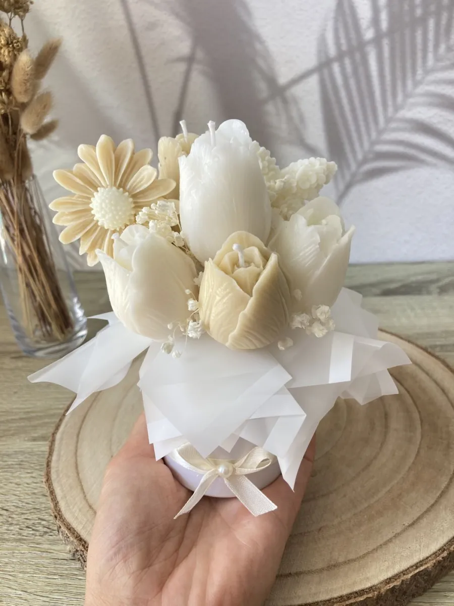 Маленький букет из свечей — 2